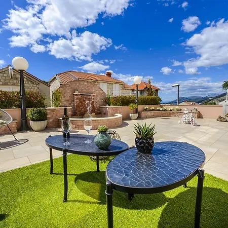 Apartamento Tara *
